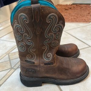 Brand new steel toed Justin boots